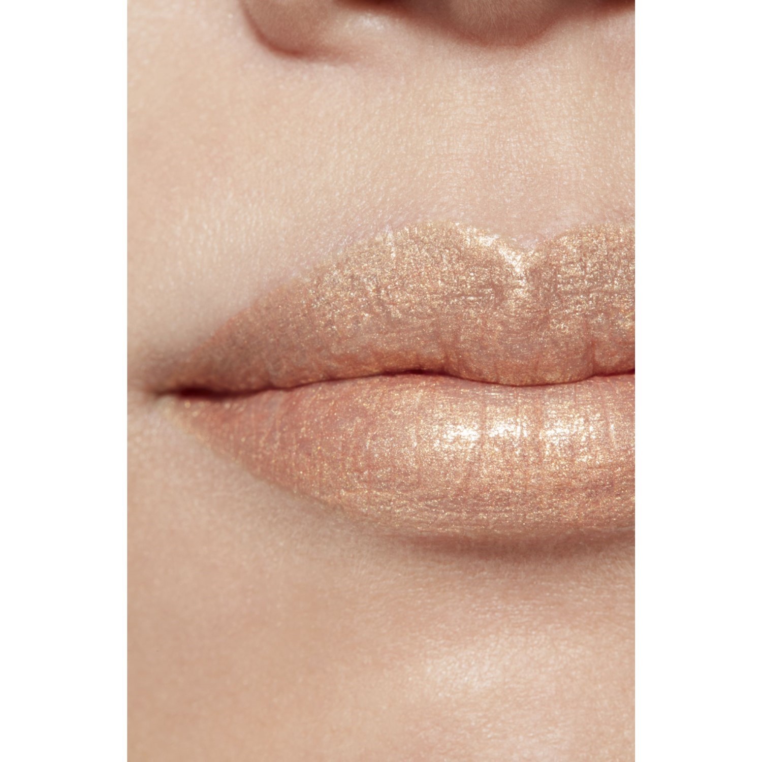 LABIAL LÍQUIDO MATE